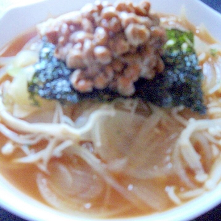 玉ねぎ納豆ラーメン